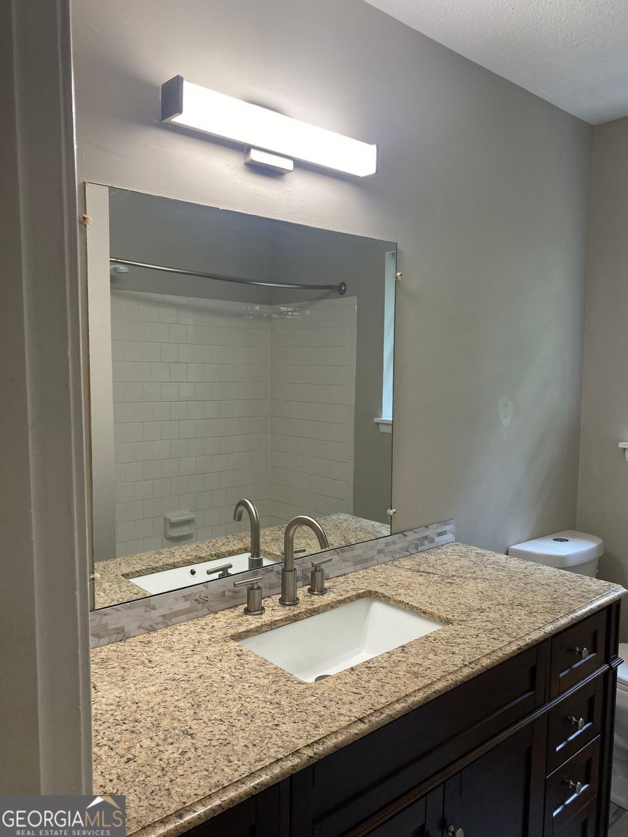 4701 Flat Shoals Road Union City - 17