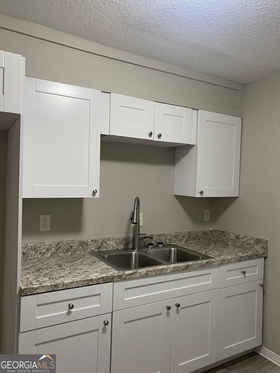 4701 Flat Shoals Road Union City - 5