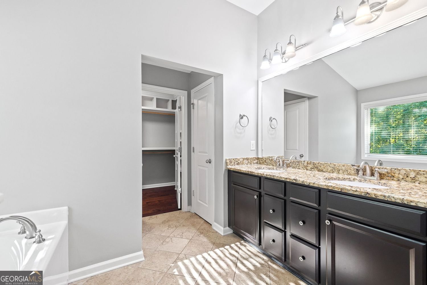 1220 Roswell Manor Circle Roswell - 18