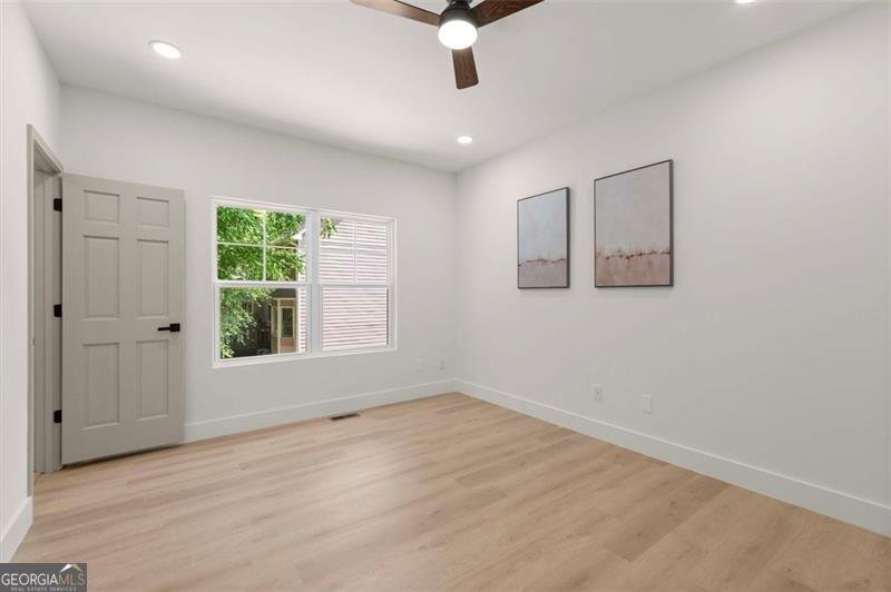 5150 SHADOW PATH Lilburn - 13