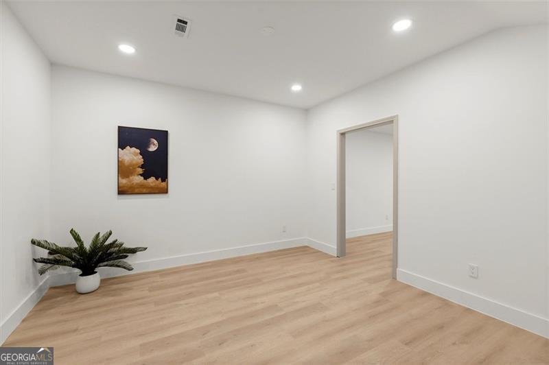 5150 SHADOW PATH Lilburn - 40