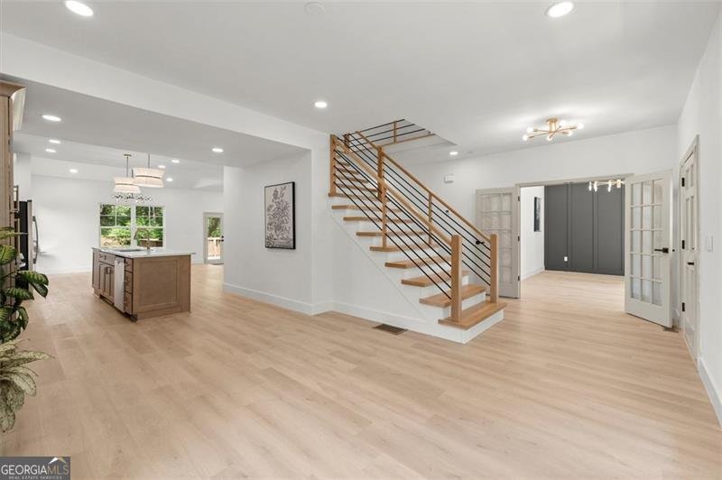 5150 SHADOW PATH Lilburn - 72