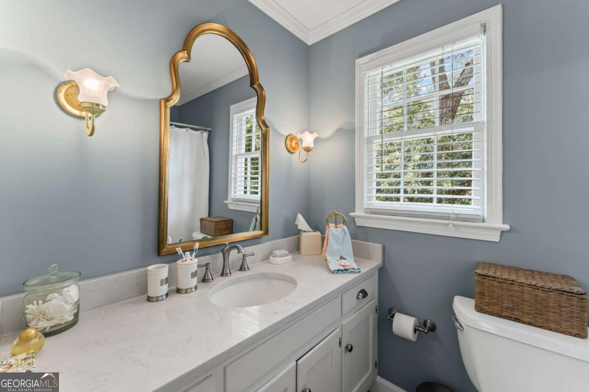 483 Emily Drive Lilburn - 4