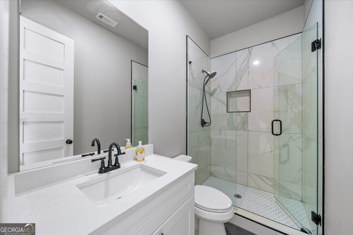1380 Cronic Town Road Auburn - 51