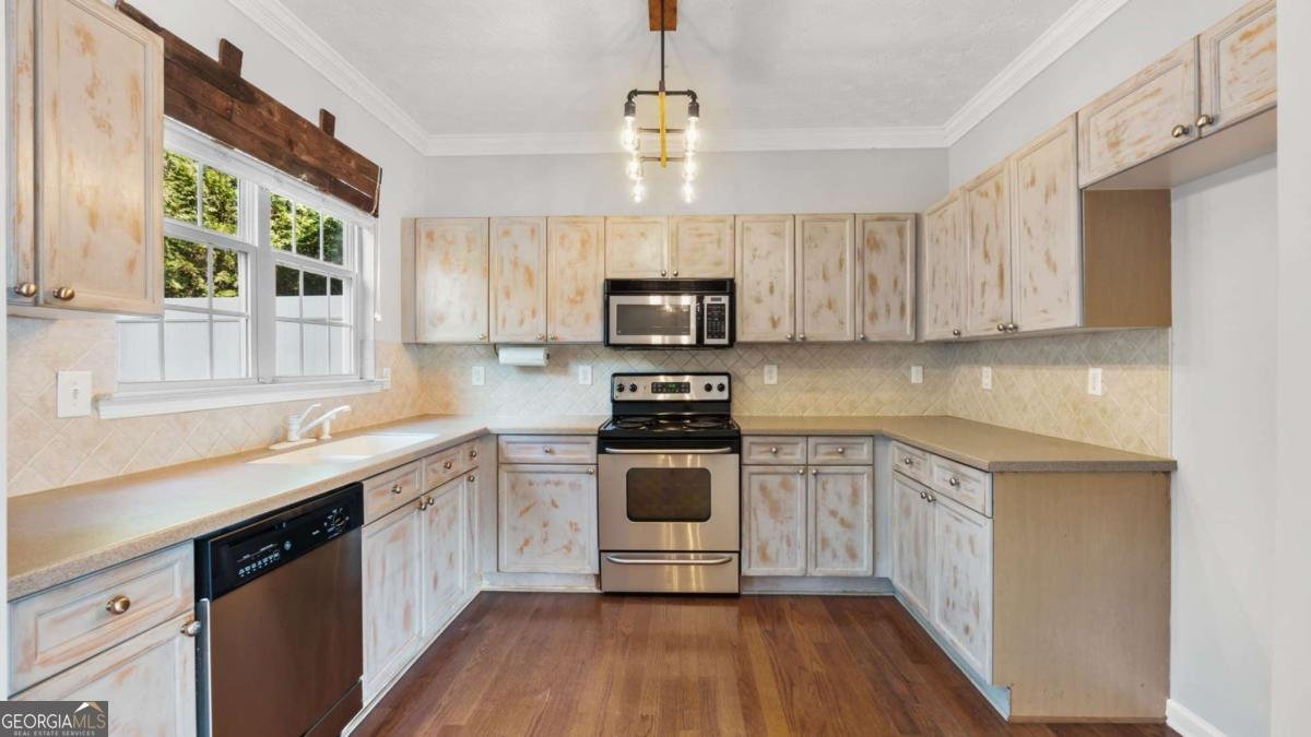 4805 Zephyr Cove Place Flowery Branch - 2