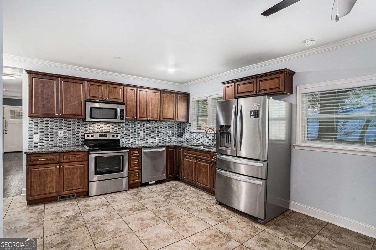 3378 Lavista Drive Hapeville - 6