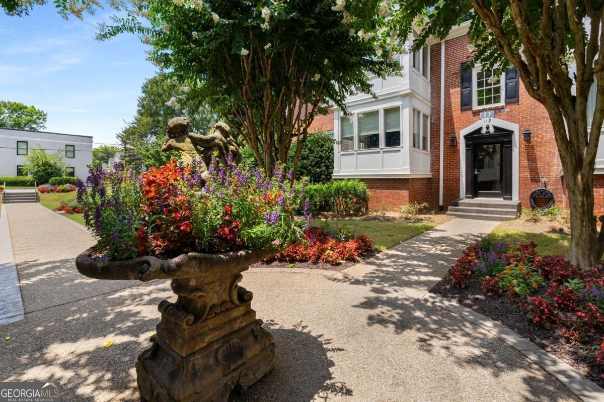 115 Peachtree Memorial Drive Atlanta - 1