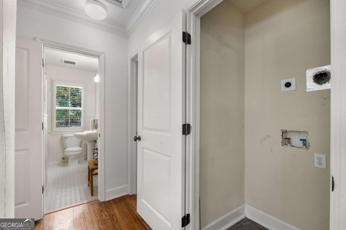 115 Peachtree Memorial Drive Atlanta - 16