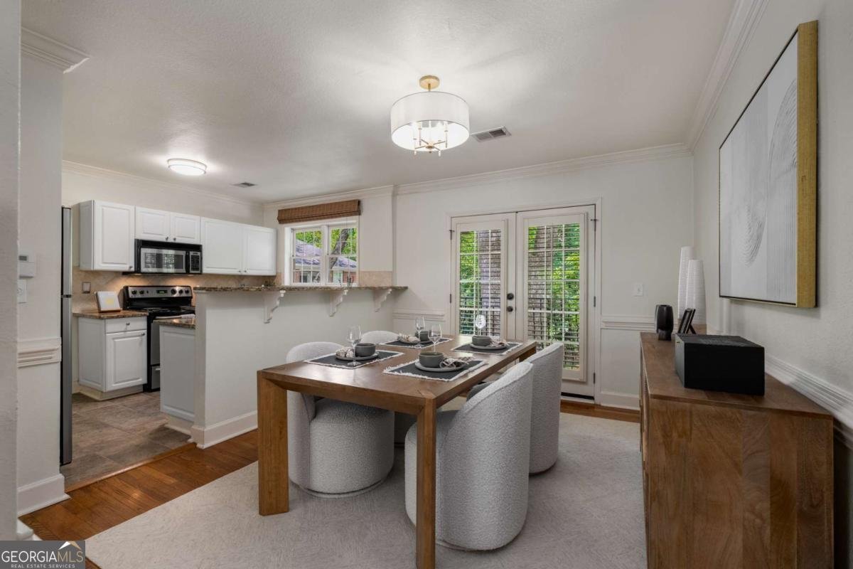 115 Peachtree Memorial Drive Atlanta - 21