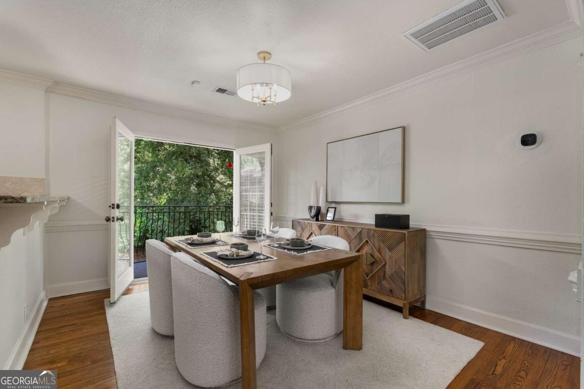 115 Peachtree Memorial Drive Atlanta - 23