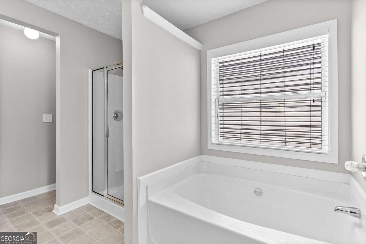 922 Gardenia Curve Canton - 23