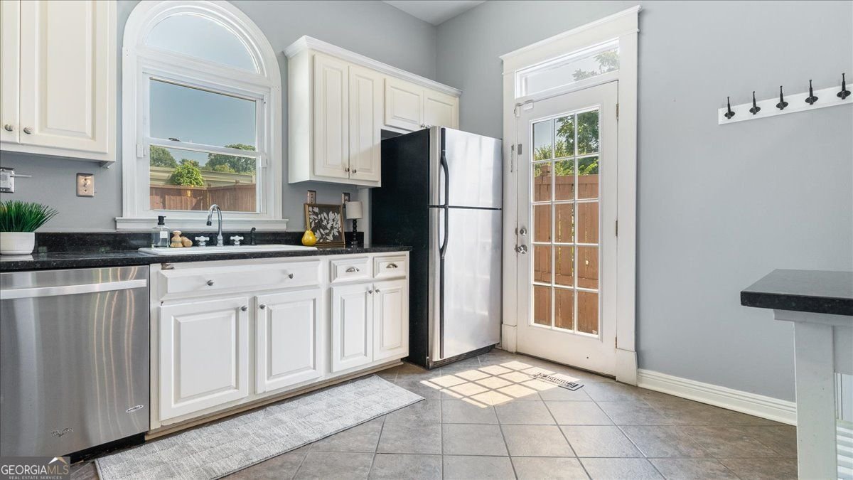 658 Glenwood Avenue Atlanta - 21