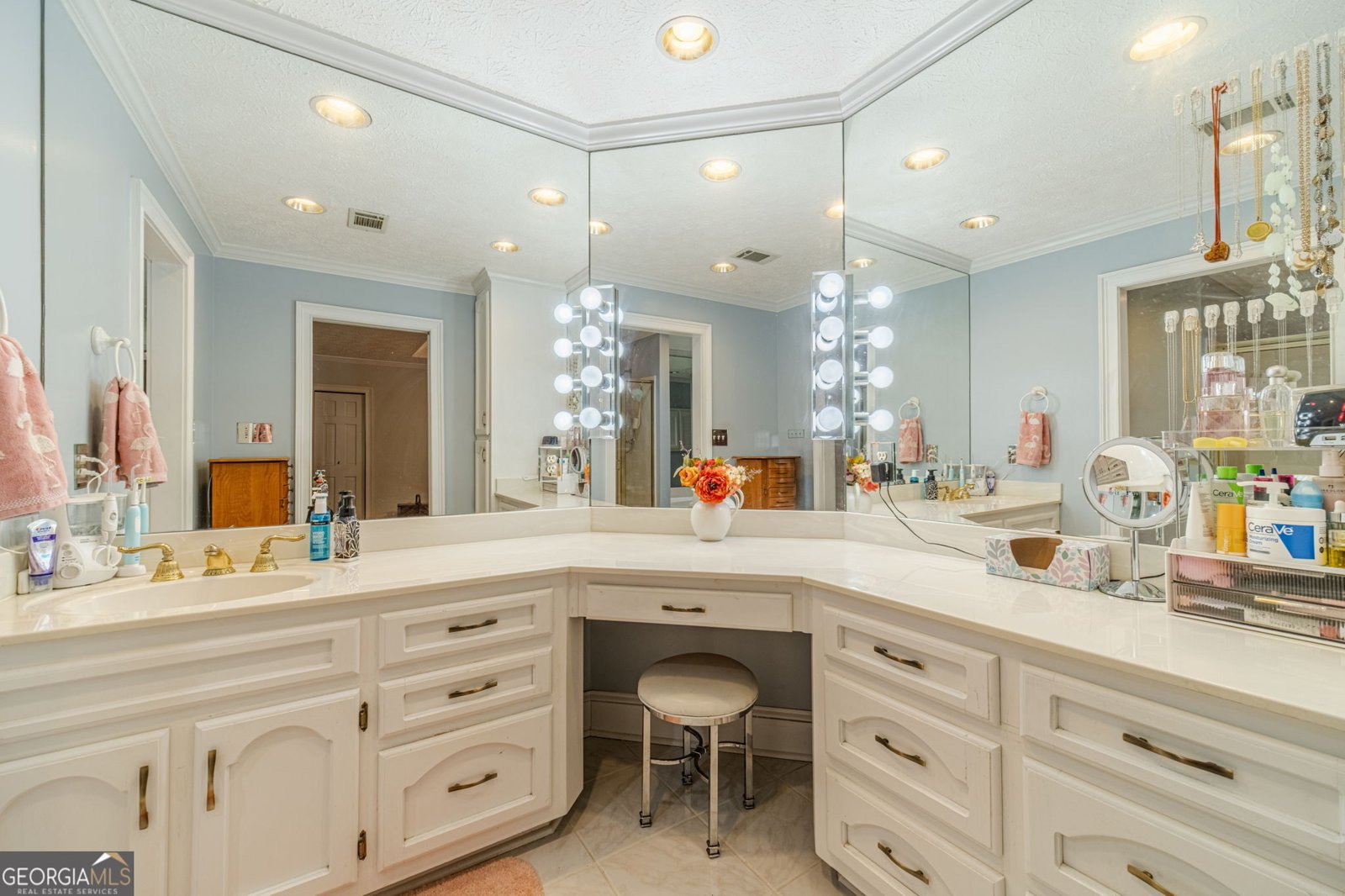 245 Russell Road Lawrenceville - 21