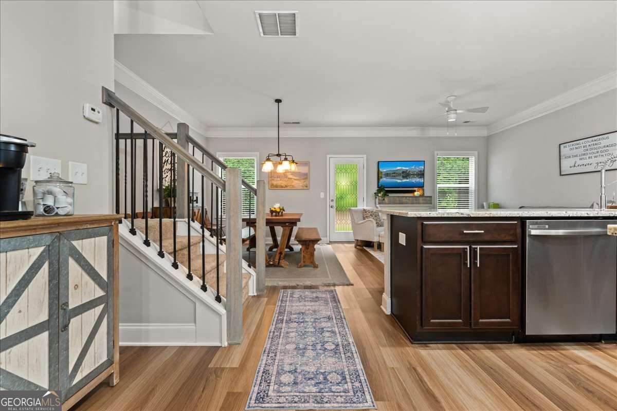 190 Spring Way Square Canton - 14