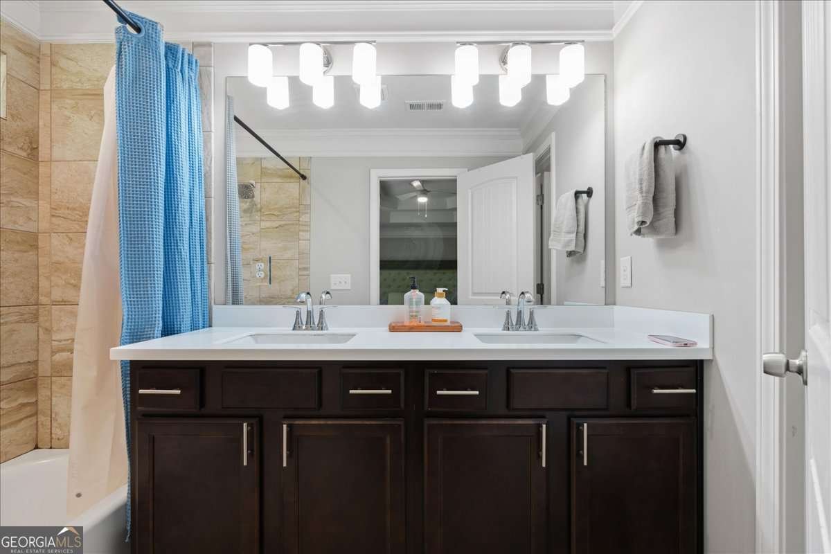 190 Spring Way Square Canton - 35