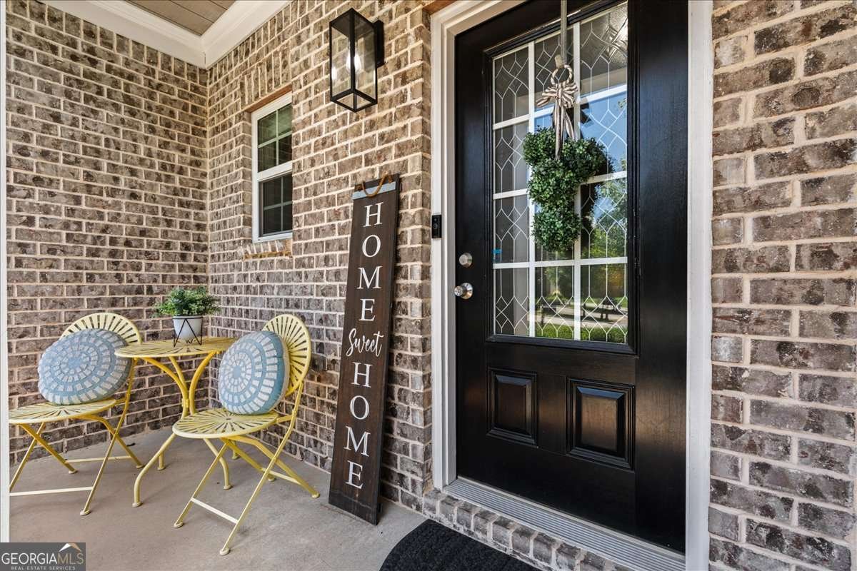 190 Spring Way Square Canton - 4