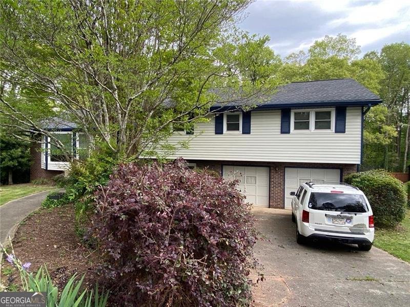 672 Dorsey Drive Lilburn - 1