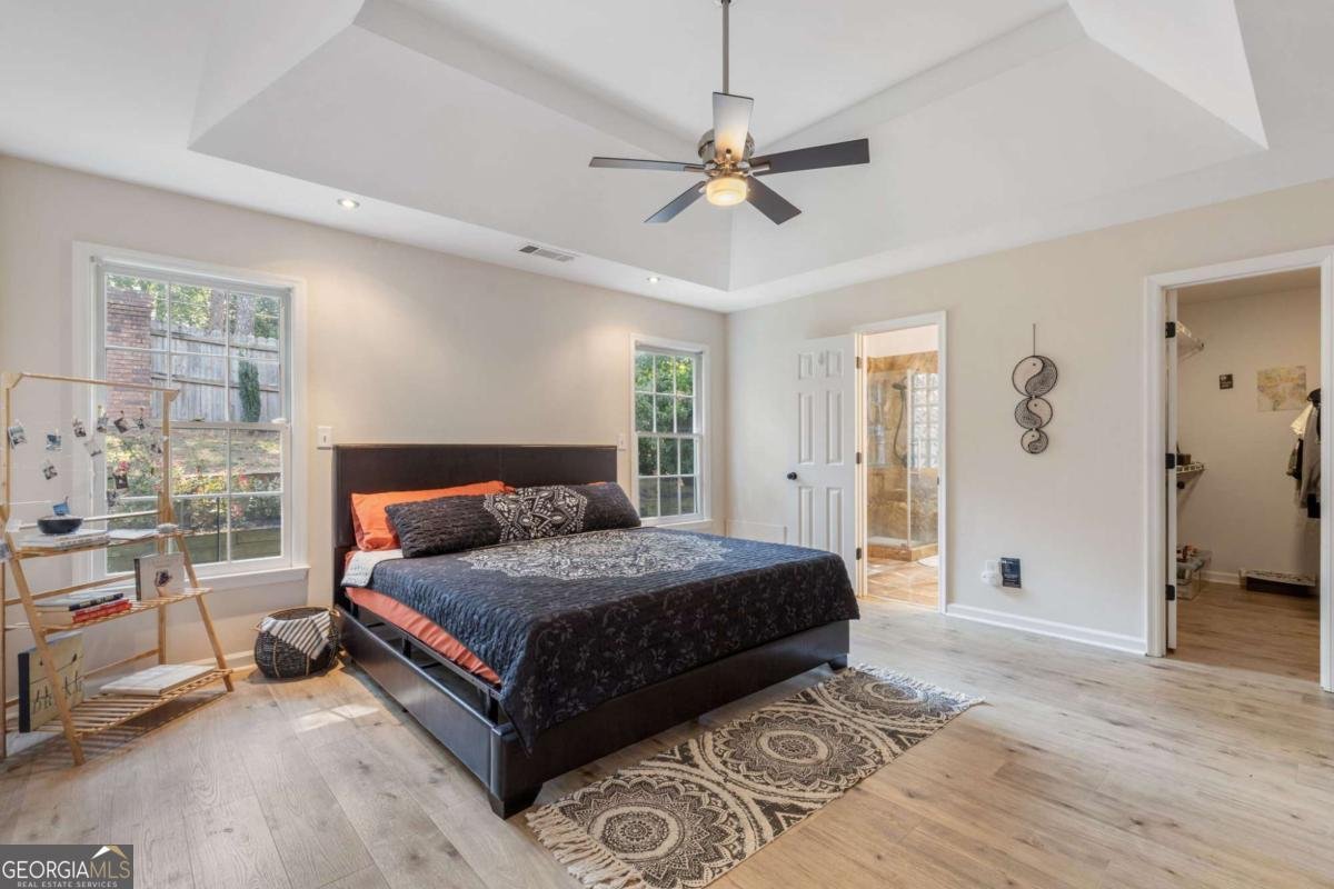 180 Glen Holly Drive Roswell - 2