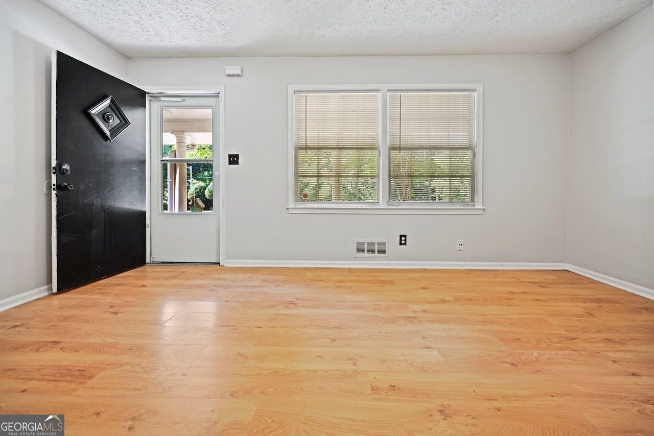 7039 Rockbridge Road Stone Mountain - 4