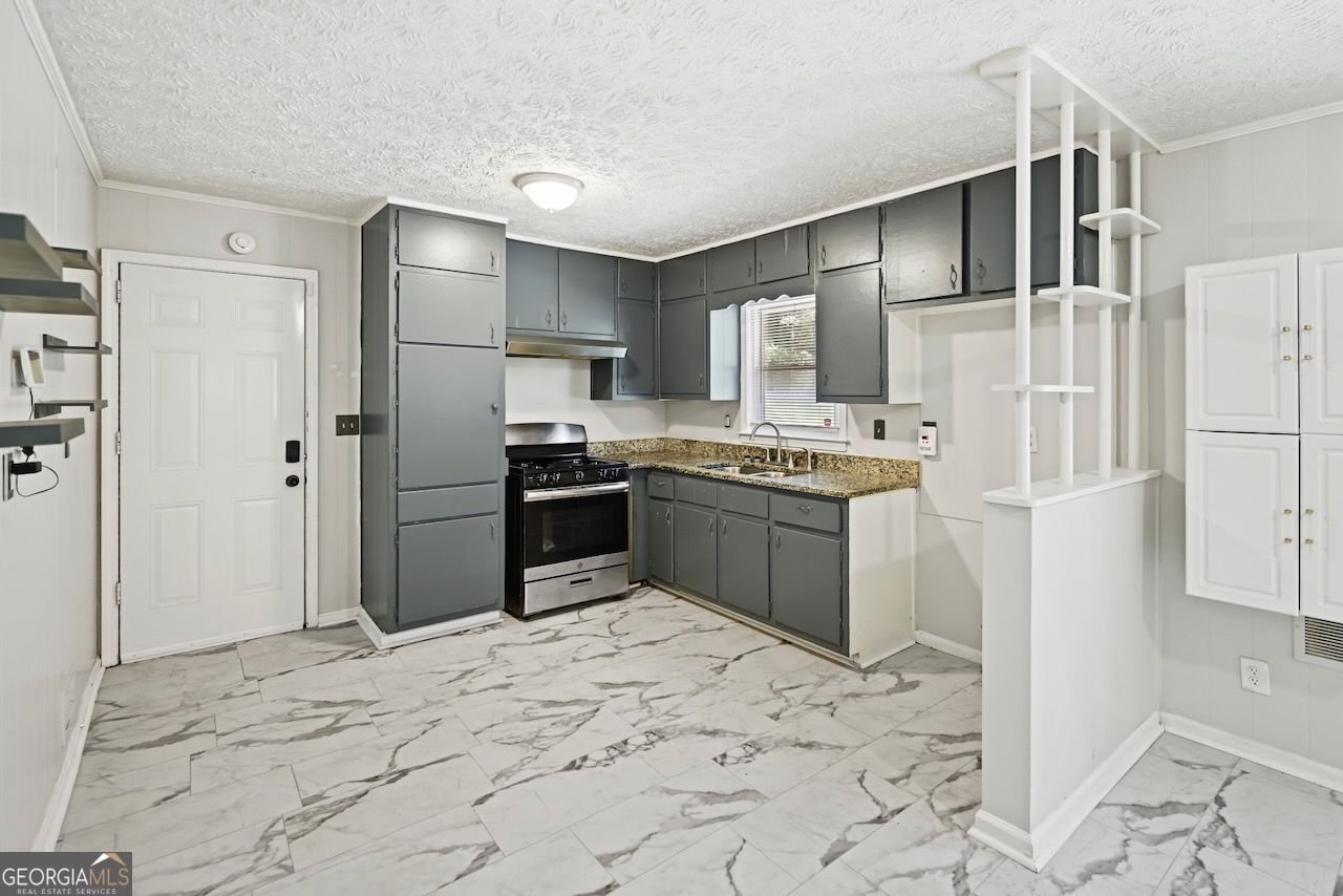 7039 Rockbridge Road Stone Mountain - 7