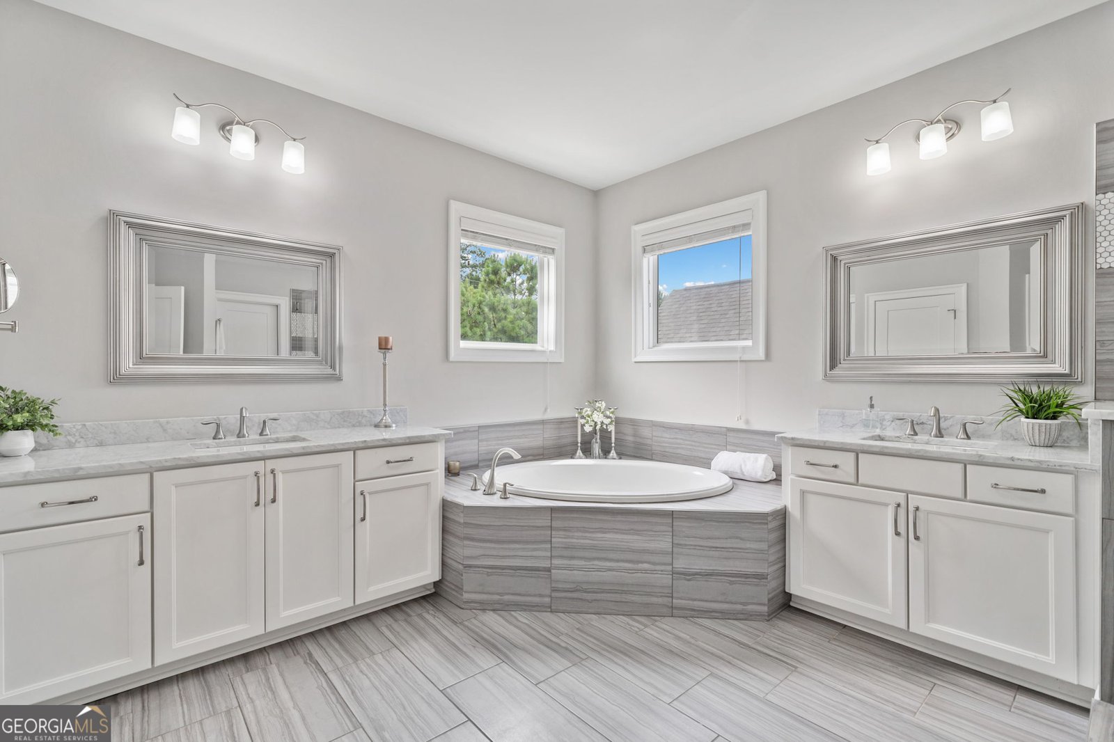 6095 Richwood Circle Roswell - 22