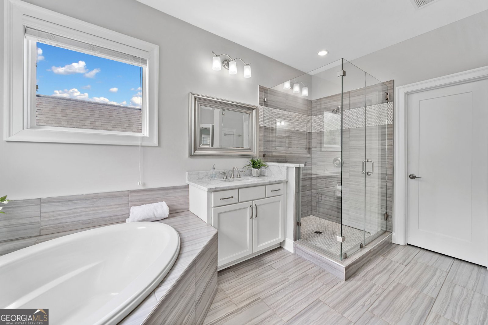6095 Richwood Circle Roswell - 23