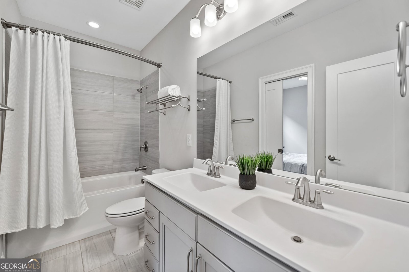 6095 Richwood Circle Roswell - 26