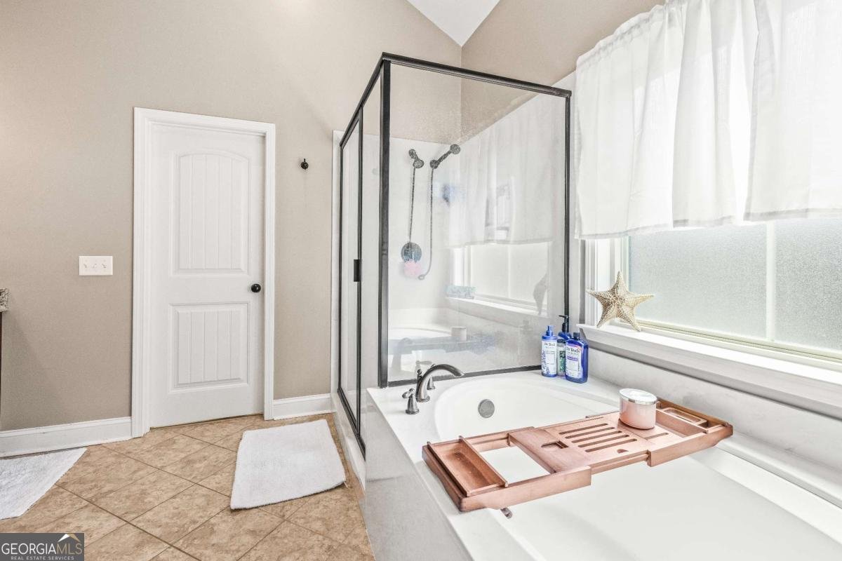69 Roundstone Way Richmond Hill - 10