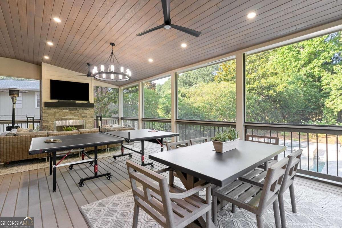 3283 Stratfield Drive Brookhaven - 17