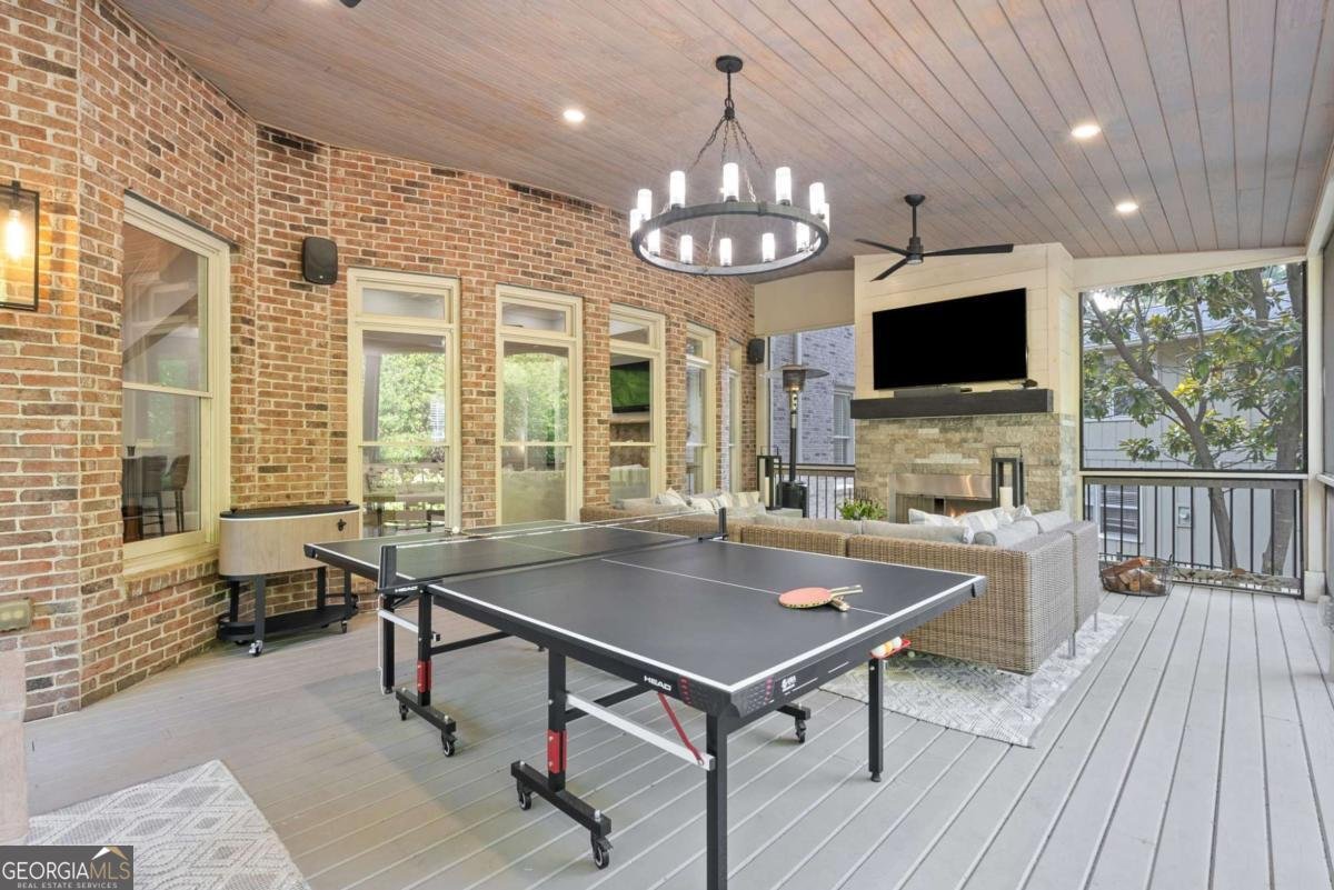 3283 Stratfield Drive Brookhaven - 18