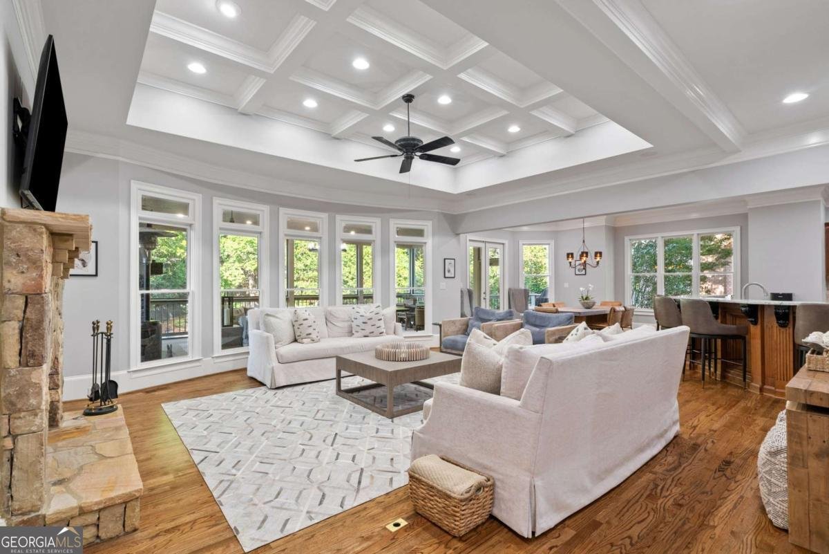 3283 Stratfield Drive Brookhaven - 6