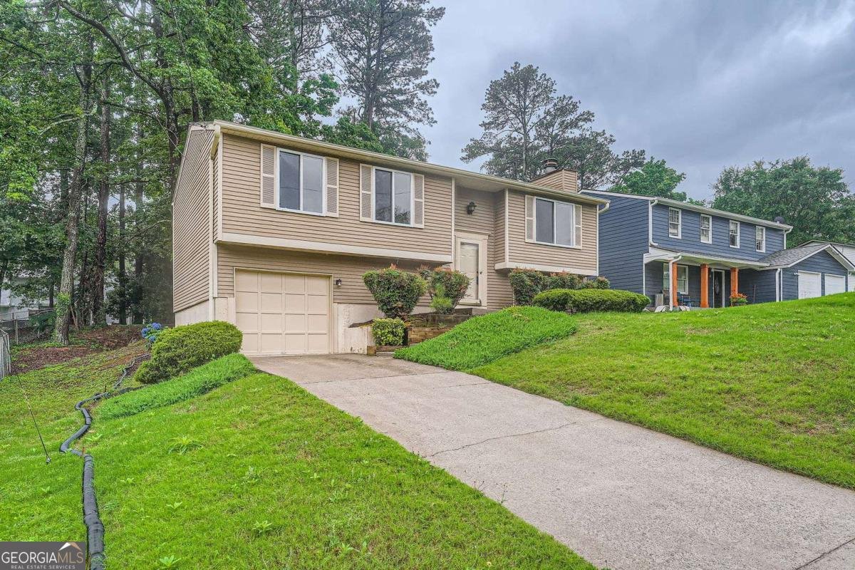 4470 Hopkins Lake Drive Duluth - 1