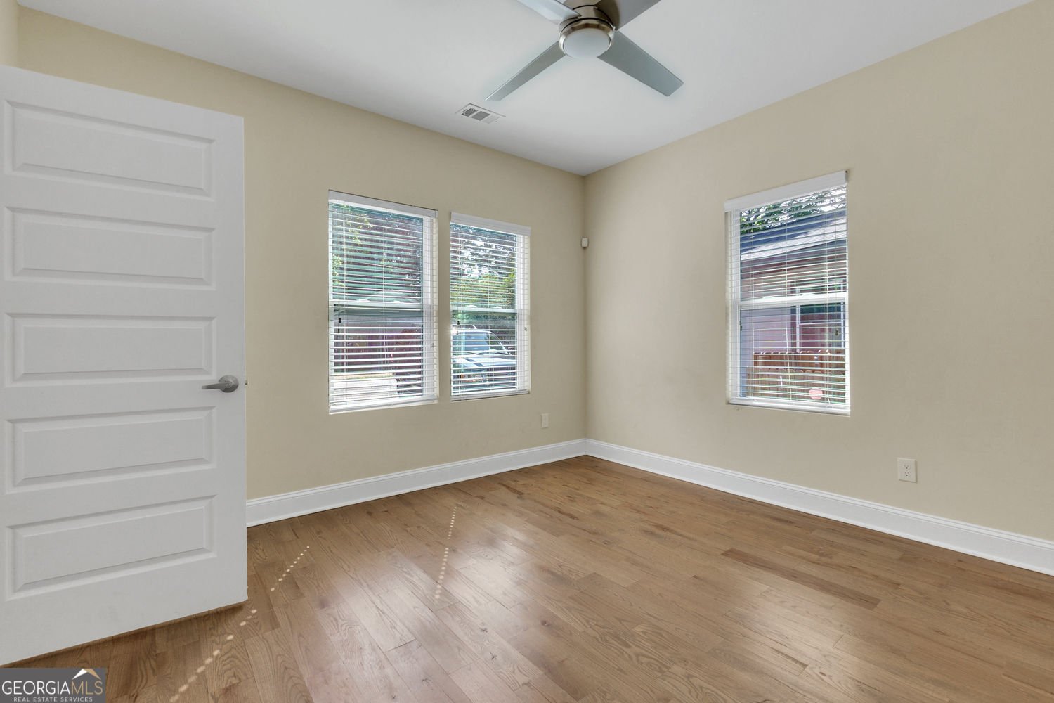 998 Mayson Turner Road NW Road Atlanta - 17