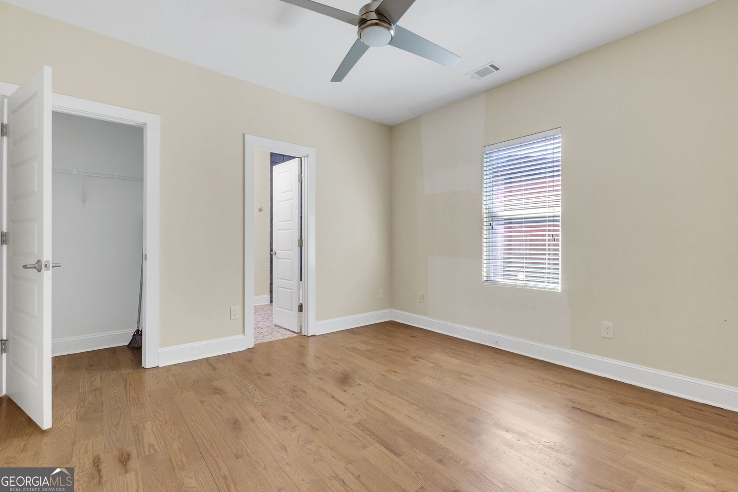 998 Mayson Turner Road NW Road Atlanta - 19