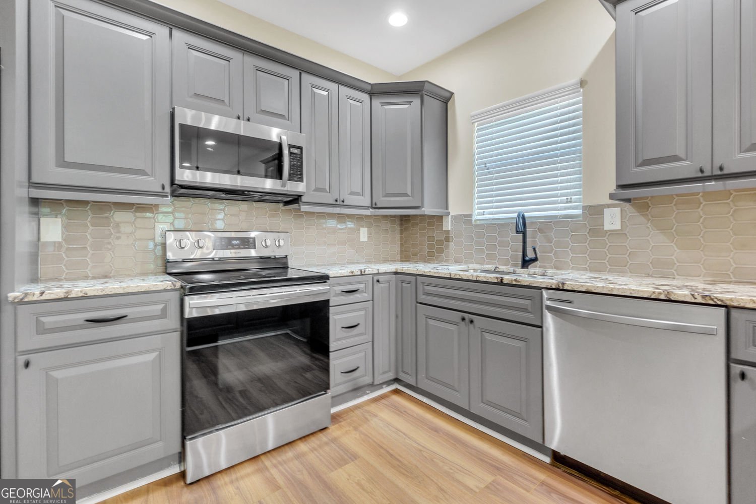 998 Mayson Turner Road NW Road Atlanta - 9