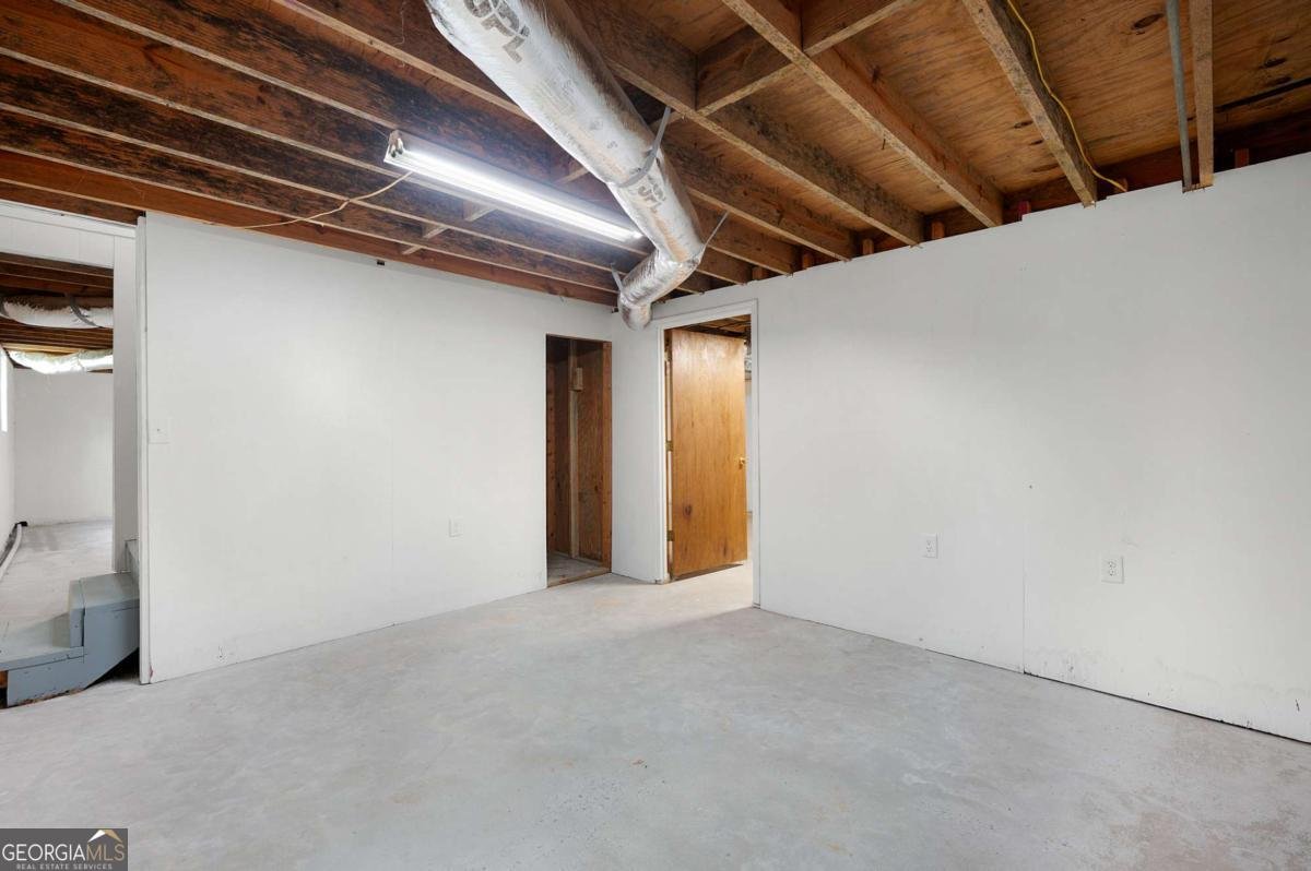 111 Nike Drive Calhoun - 29