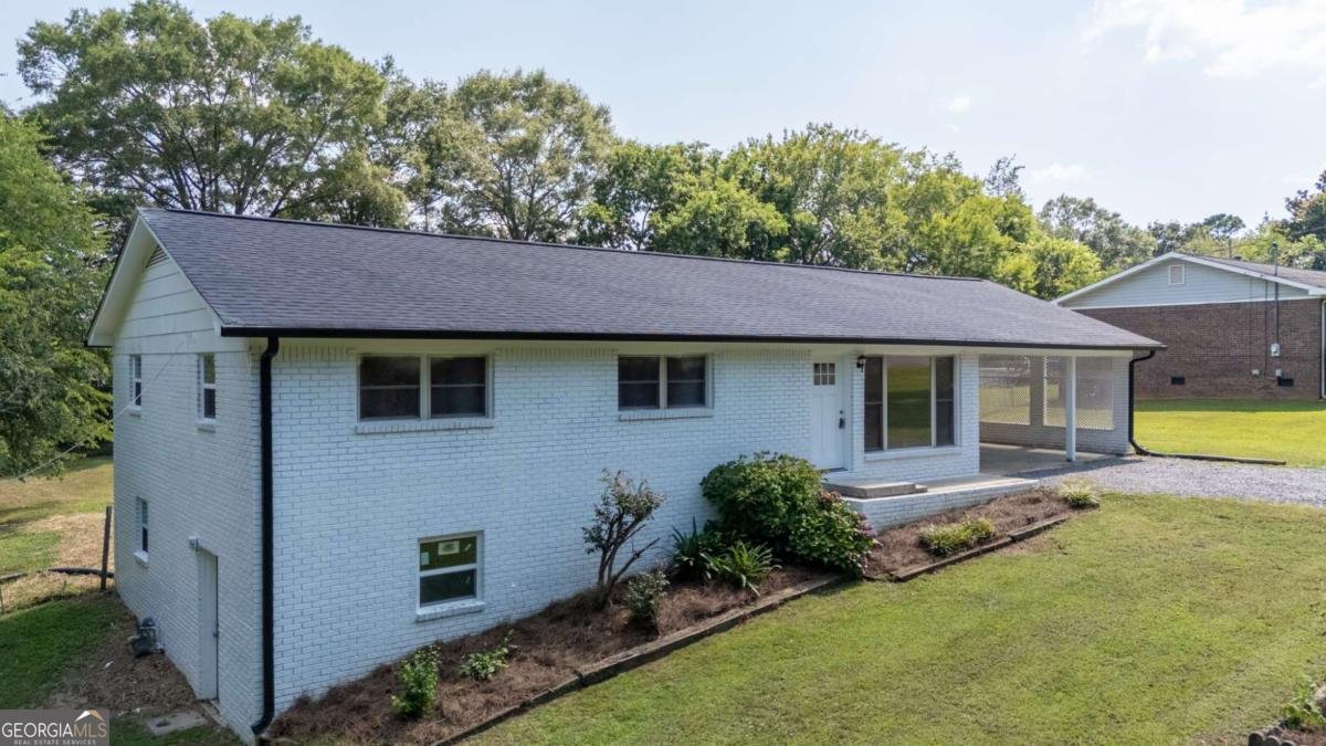 111 Nike Drive Calhoun - 3