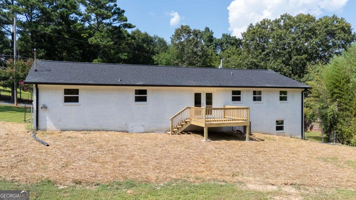 111 Nike Drive Calhoun - 33