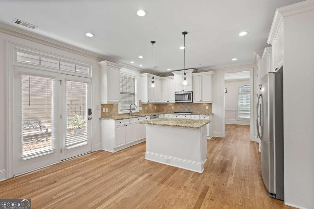 319 Barbados Lane Suwanee - 15