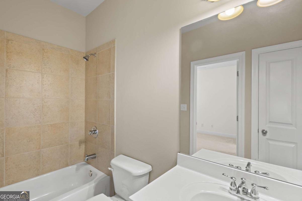 319 Barbados Lane Suwanee - 33