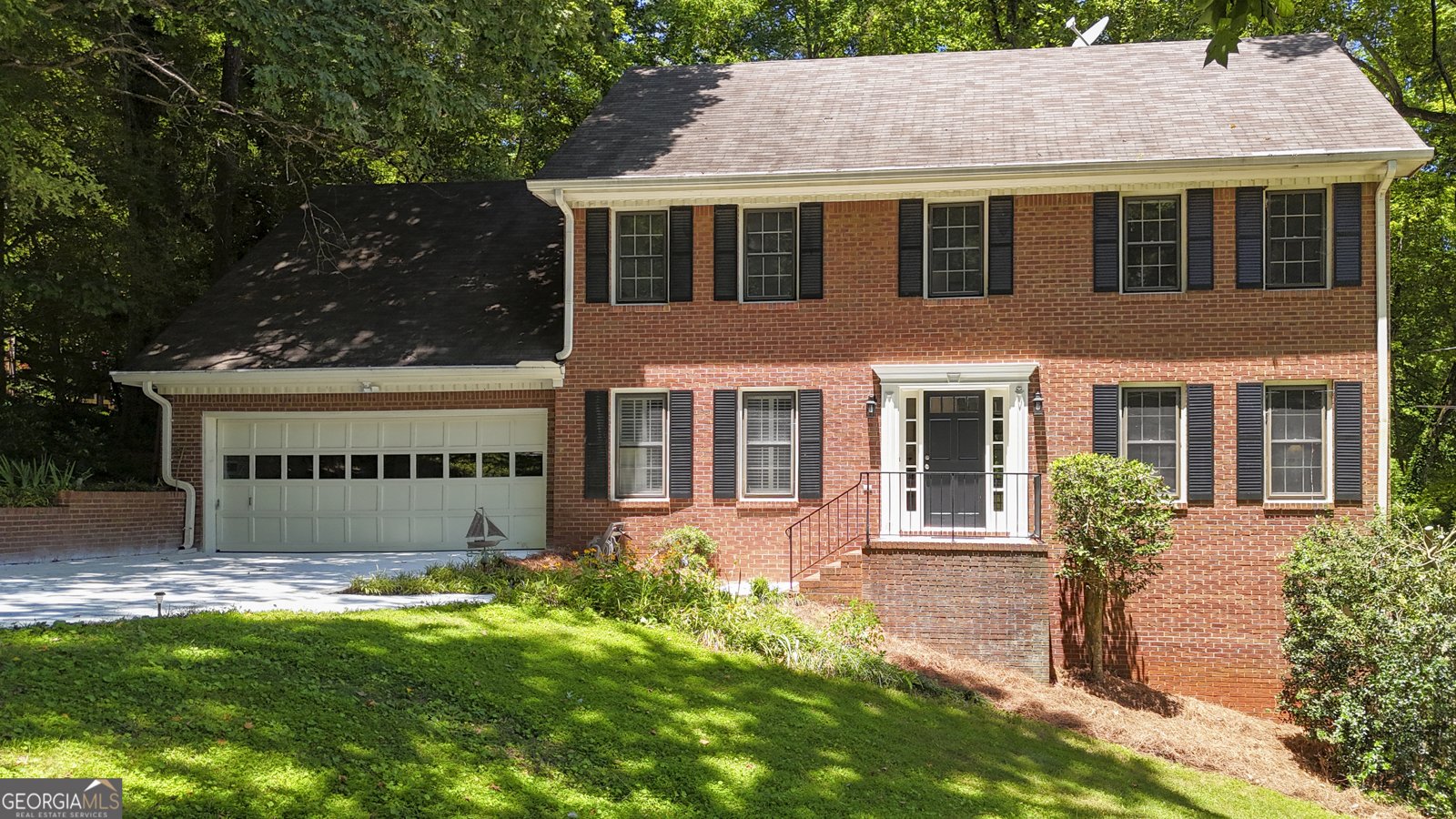 1527 Ridgewood Drive Lilburn - 1