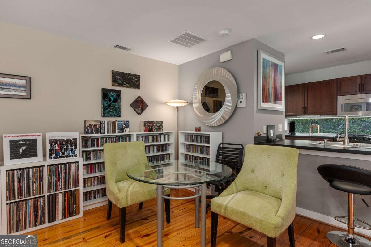 920 Memorial Drive Atlanta - 17