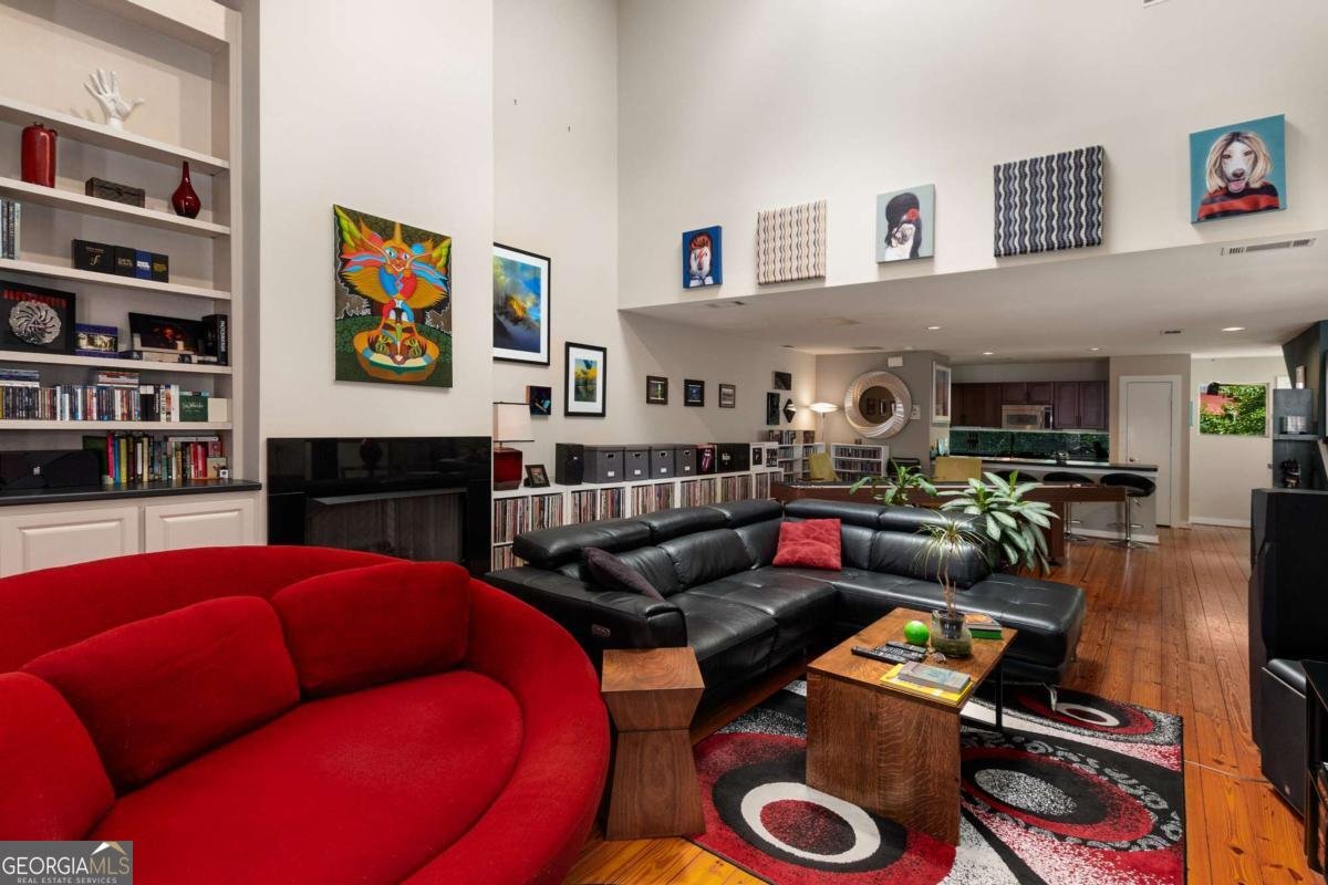 920 Memorial Drive Atlanta - 23