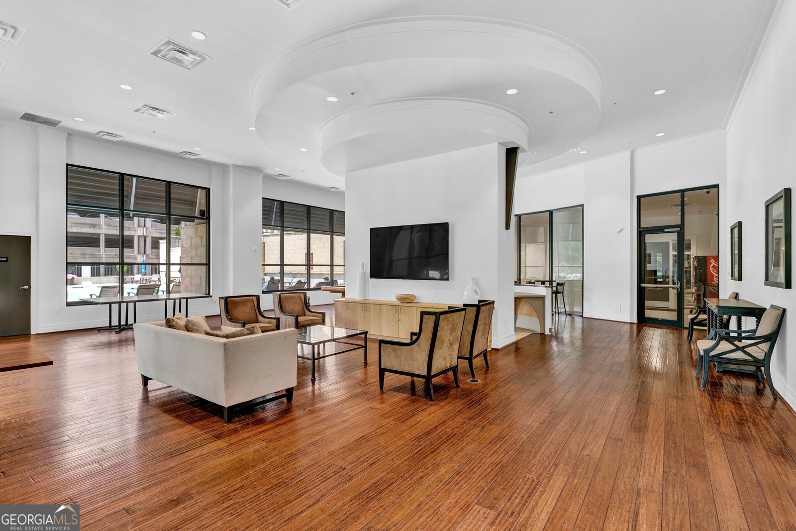 3040 Peachtree Road Atlanta - 34