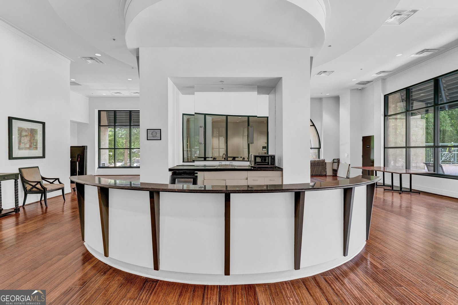 3040 Peachtree Road Atlanta - 35