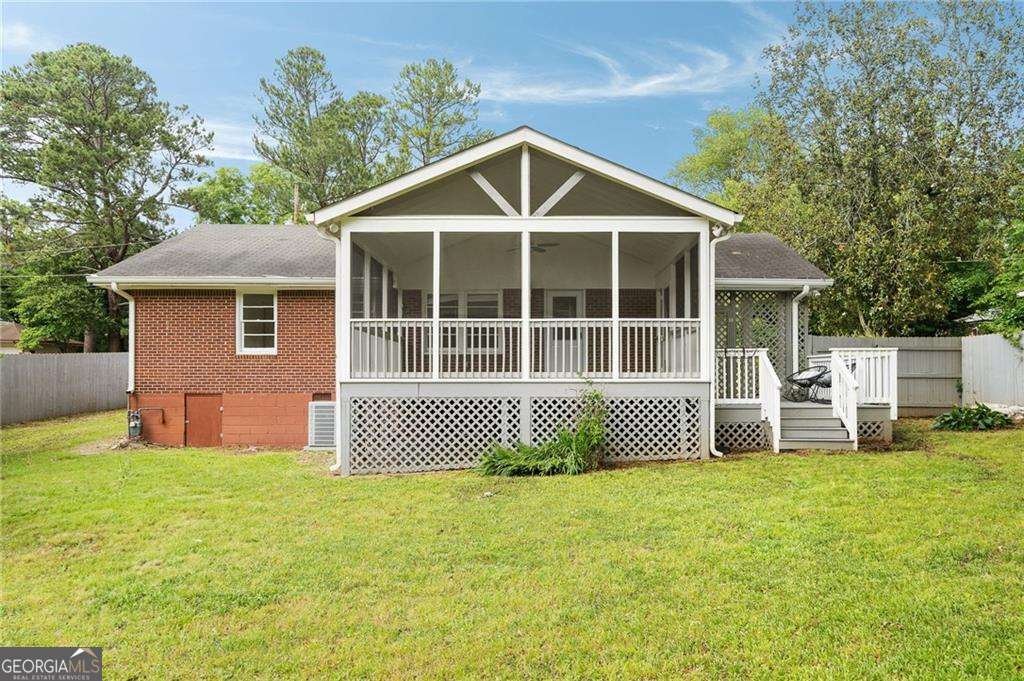 2855 Monticello Place Decatur - 24