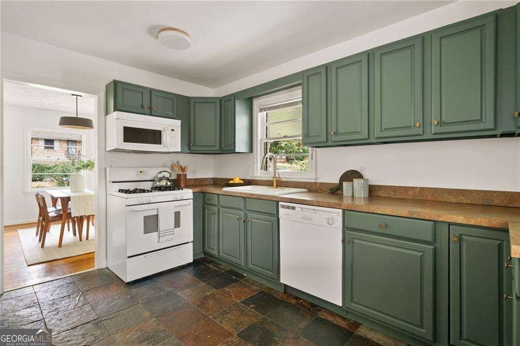 2855 Monticello Place Decatur - 8