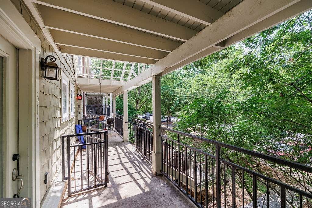 490 Barnett Shoals Rd Athens - 30
