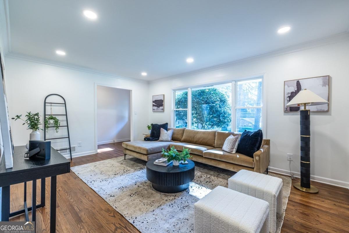 2436 Hazelwood Drive Atlanta - 8