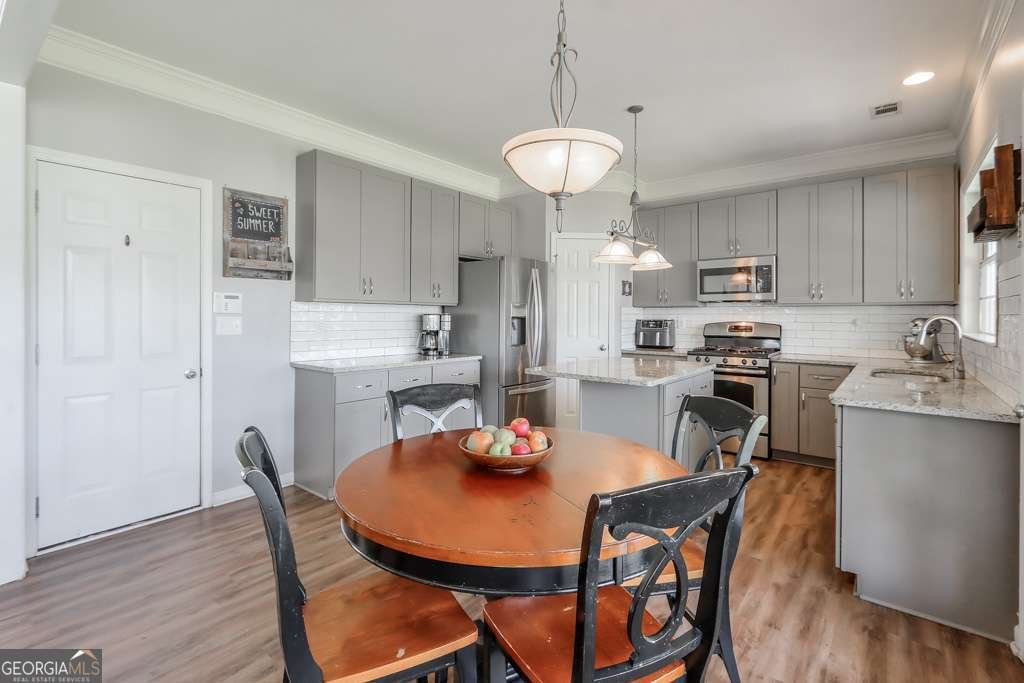 525 Papillion Trace Woodstock - 9